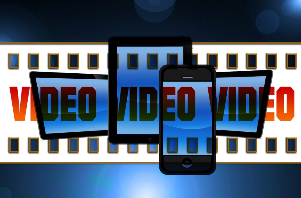 Zo voorkom je dat jouw online leeromgeving geld lekt! 2 film, filmstrip, smartphone
