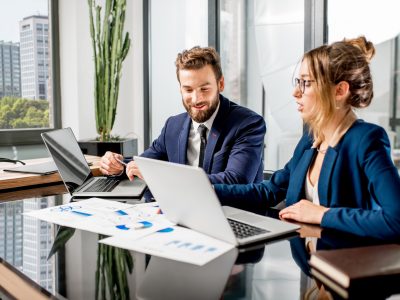 Analytic managers team working at the office