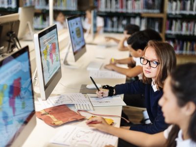 education-school-student-computer-network-technology-concept