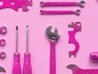 pink-tool-flatlay_1920