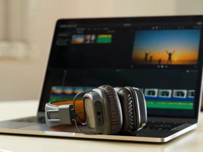 video-editing-AdobeStock_175815156-1000